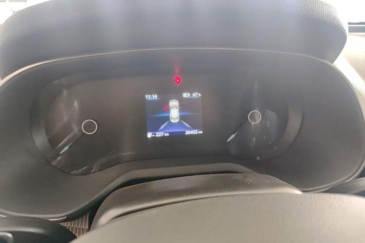 Used Hongqi E-QM5 2022 431 km Charge & Enjoy Edition