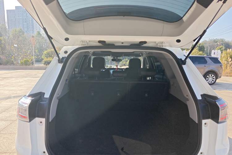 Used Chery Tiggo 8 PLUS 2024 Champion Edition 290TGDI DCT Hao Yue Version 5 Seats