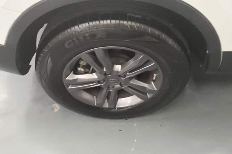 Used Geely Auto Emgrand X7 Sport 2021 Million Edition 1.8TD Manual Two-Wheel Drive Comfort Model