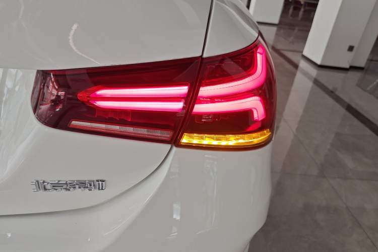 Used Mercedes-Benz A-Class 2021 A 200 L Sport Sedan Fashion Model