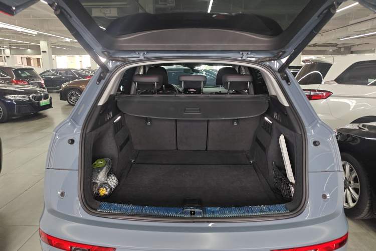 Used Audi Q5L 2022 40T RS Package Performance Model
