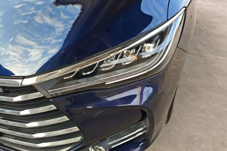 Used BYD Song MAX 2019 1.5T Automatic Smart Connect Ruiyi Sunroof Version 6 Seats China VI Standard
