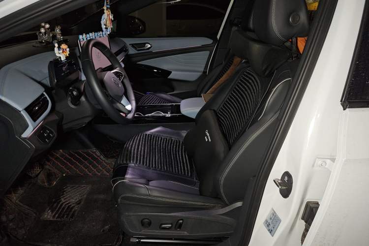 Used Volkswagen ID.4 X 2025 Smart Version Pure & Intelligent Enjoyment Edition
