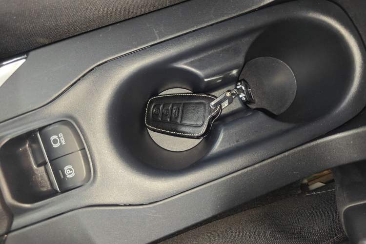 Used Toyota Corolla 2021 Dual-Motor 1.8L E-CVT Elite Edition
