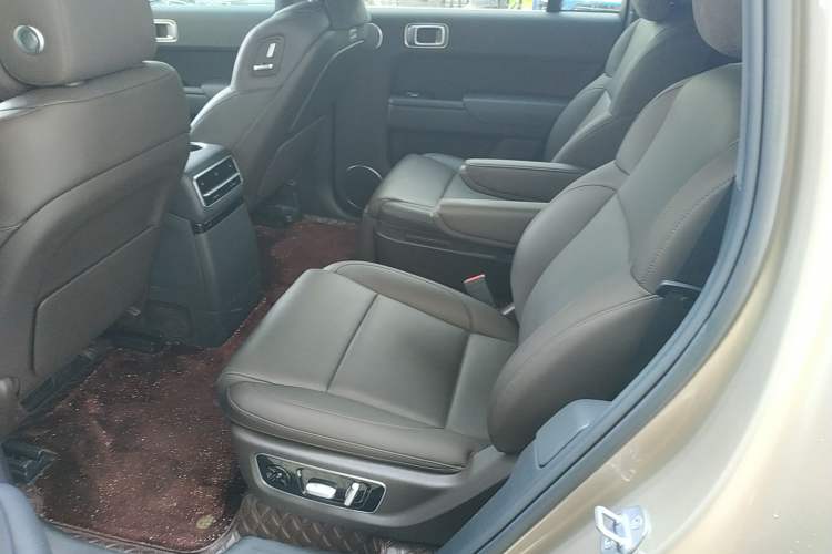 Used Li Auto L9 2022 Max model
