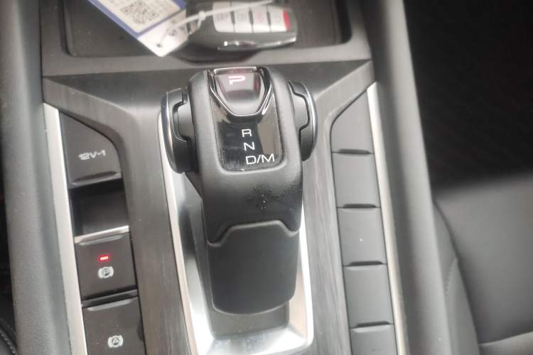 Used Great Wall Poer 2024 2.4T Passenger Version Automatic Diesel 4x4 Comfort Trim
