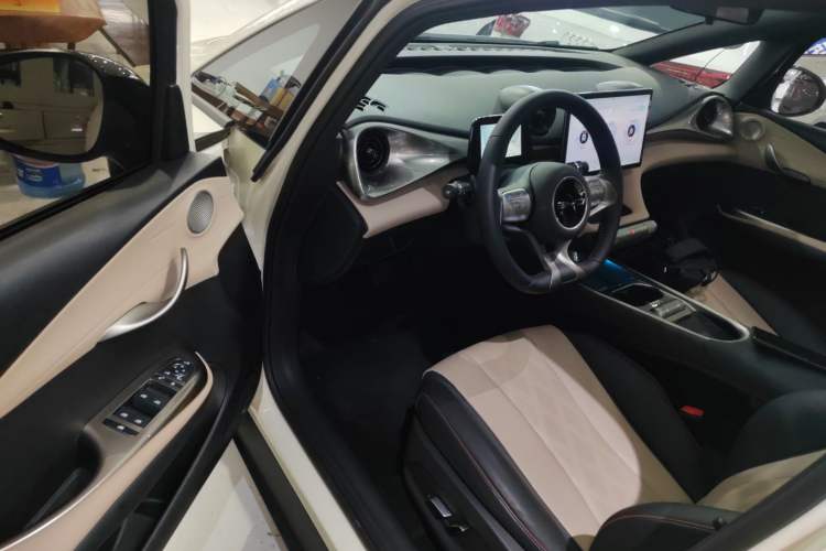 Used BYD Dolphin 2023 420 km Fashion Edition