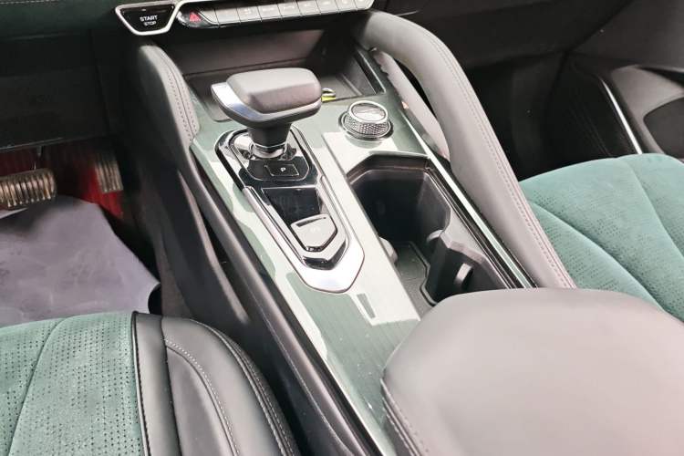 Used Geely Auto Monjaro L 2021 2.0TD DCT EVO Two-Wheel Drive Prestige Version