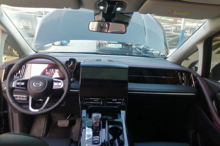 Used GAC Trumpchi M8 2024 Master Series 400T Prestige Edition
