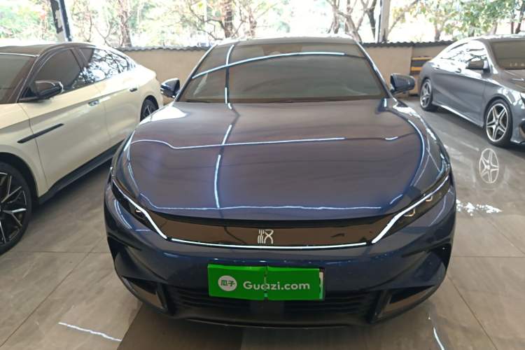 Used BYD Han 2022 EV 610 km All-Wheel-Drive Qianshan Cui Limited Edition

