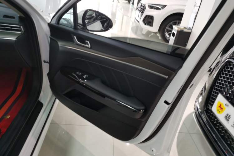 Used Kia K5 2020 270T CVVD Luxury Tech Edition
