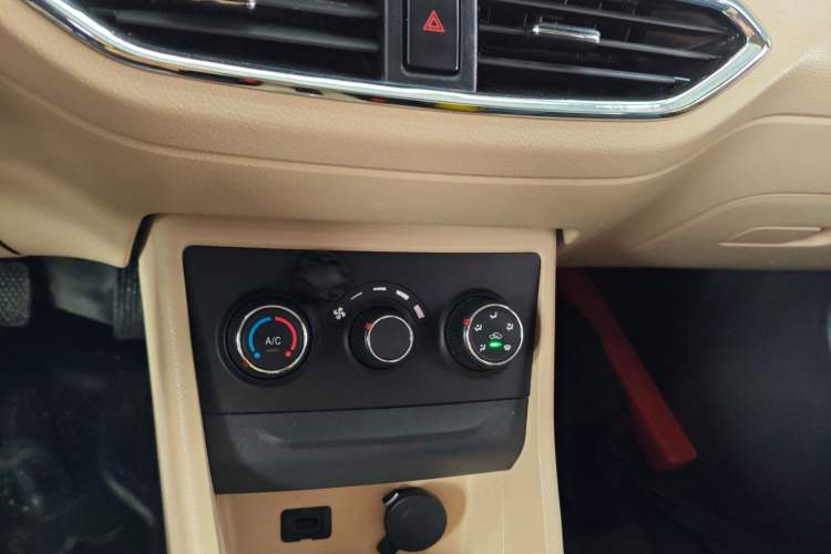 Used Kuayue Kuayue Xing V7 EV 2024 239 km Range Passenger Version Flagship Edition 6 Seats