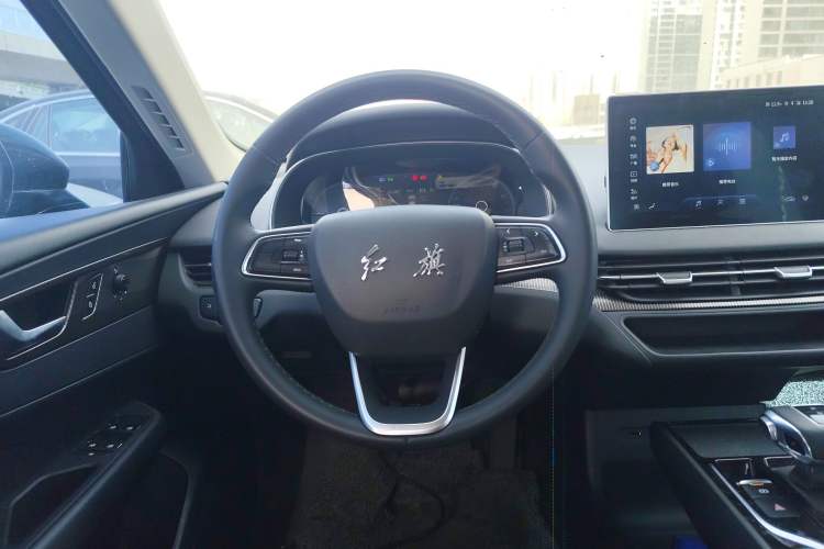 Used Hongqi E-QM5 2023 Revised Version Basic Travel Edition
