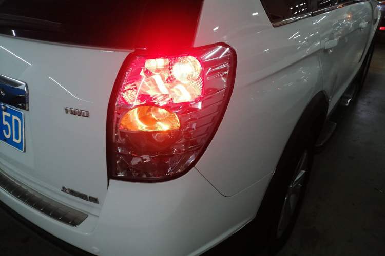 Used Chevrolet Captiva 2014 2.4L 4x4 Flagship Edition 7 Seats
