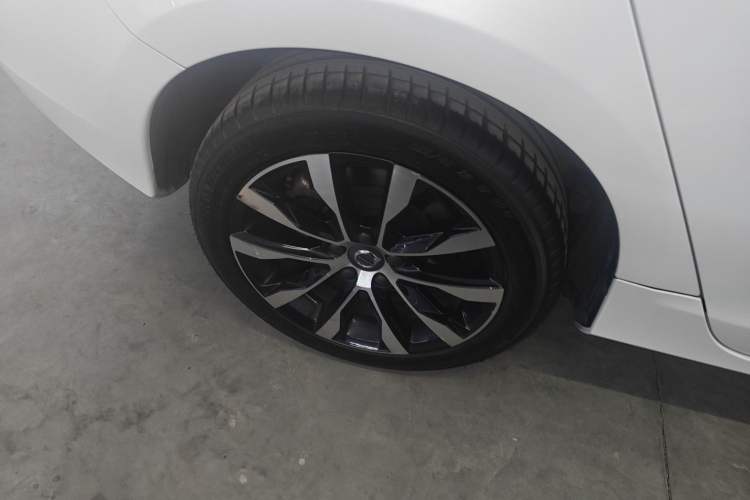 Used Volvo S60 2019 S60L Facelift T5 Intelligent Advanced Edition