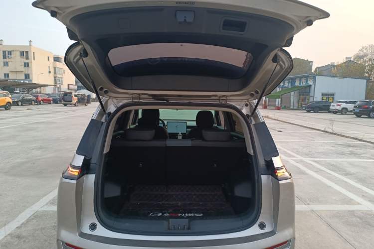 Used AION Y 2023 Plus 510 Enjoy Edition
