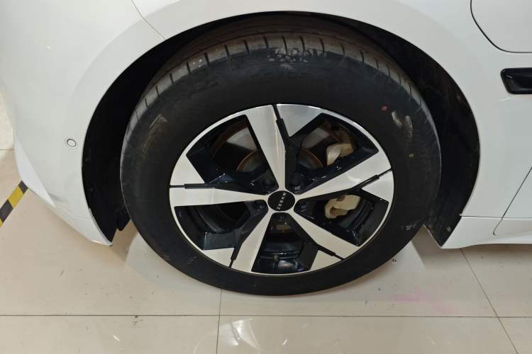 Used Zeekr 001 2023 WE Edition 100 kWh