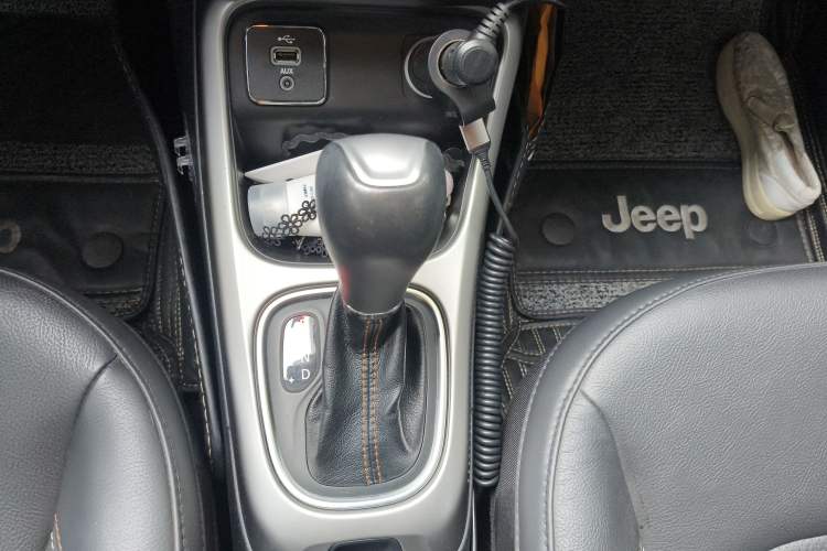 Used  Compass 2017 200T Automatic Family Edition
