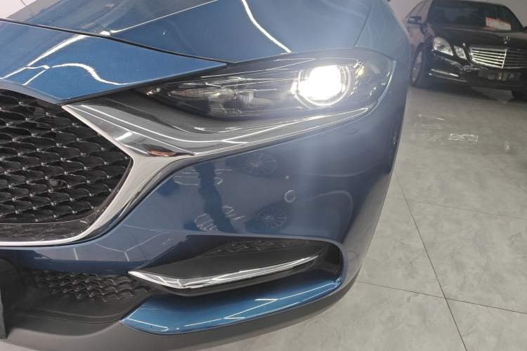 Used Mazda CX-4 2021 2.0L Automatic Two-Wheel Drive Blue Sky Luxury Edition