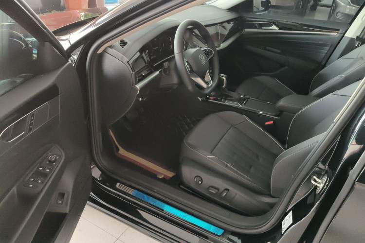 Used Volkswagen Passat 2023 Revised 330TSI Starry Elite Edition
