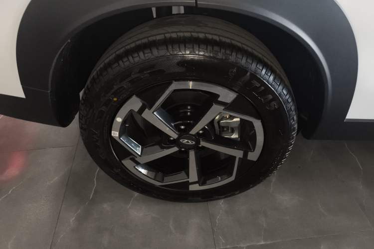 Used Chery Tiggo 7 2025 High-Energy Edition 1.6T Yu+ Four-Wheel-Drive Version