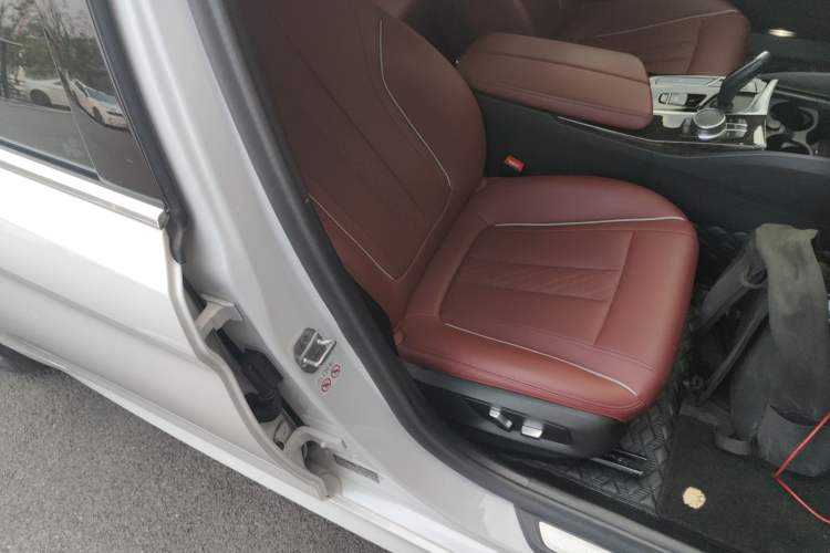 Used BMW 5 Series 2021 Facelifted 525Li M Sport Package