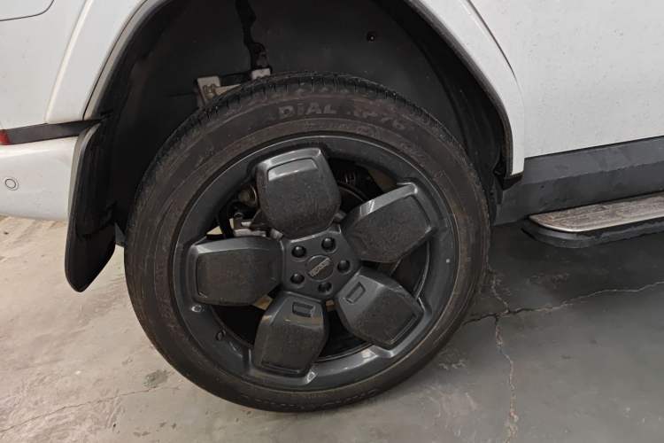 Used  V23 2025 501 Four-Wheel Drive Intelligent Driving Version
