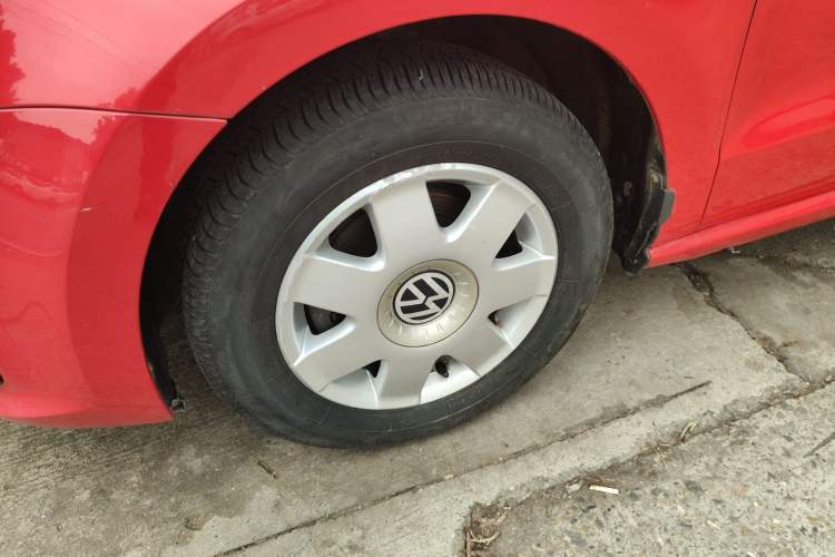 Used Volkswagen Polo 2016 1.4L Manual Fashion Model