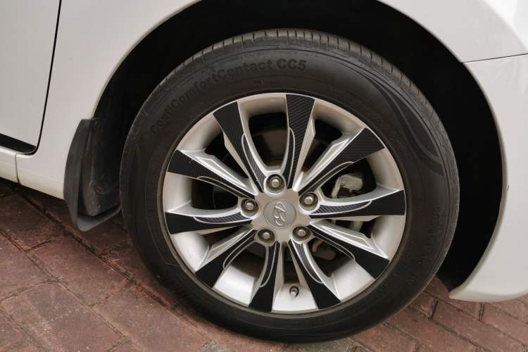 Used Hyundai Elantra (5th Generation / Langdong) 2016 1.6L Automatic Smart Version