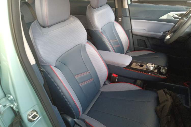 Used Geometry E Firefly 2023 401KM Linglong Tiger 5-Seater