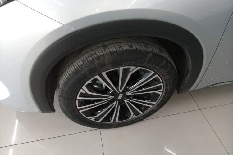 Used  Galaxy Xingjian 7 EM-i 2025 120km Flagship Edition