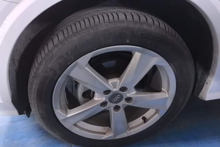 Used Audi Q2L 2021 35 TFSI Fashionable and Elegant Model
