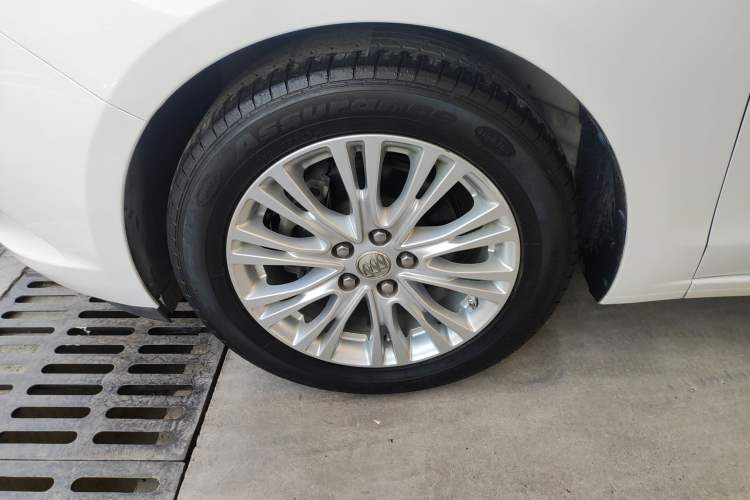 Used Buick GT 2017 15N Manual Elite Version
