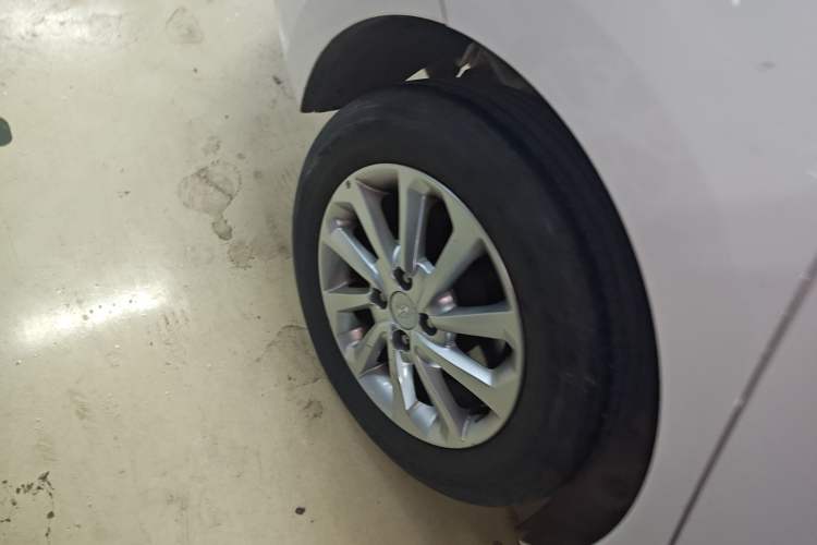 Used Hyundai Verna 2016 1.4L Manual Cool Edition GLS
