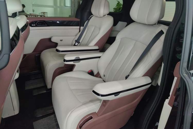 Used BYD Xia 2025 DM-i 1.5T 180km Beyond Edition