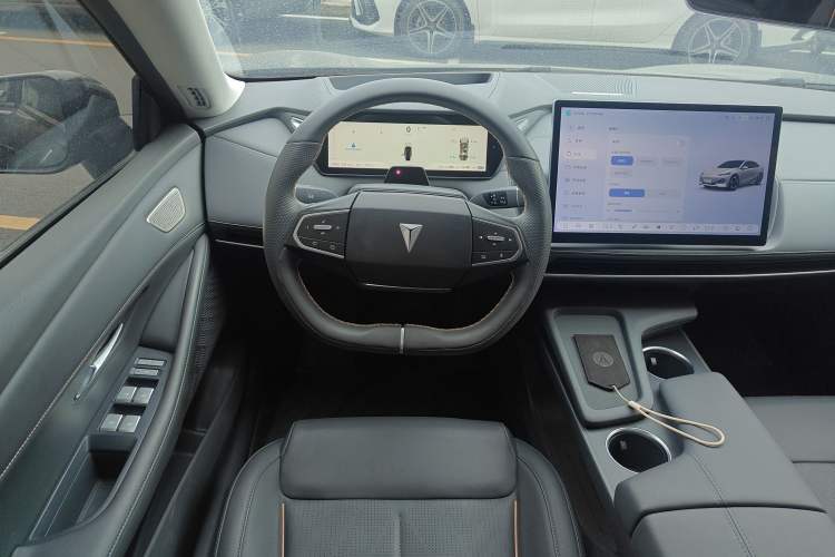 Used  SL03 2022 1.5L 1200 Extended-Range Version
