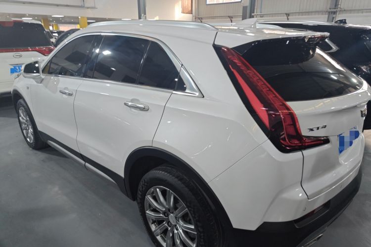 Used Cadillac XT4 2020 28T Two-Wheel-Drive Leading Version