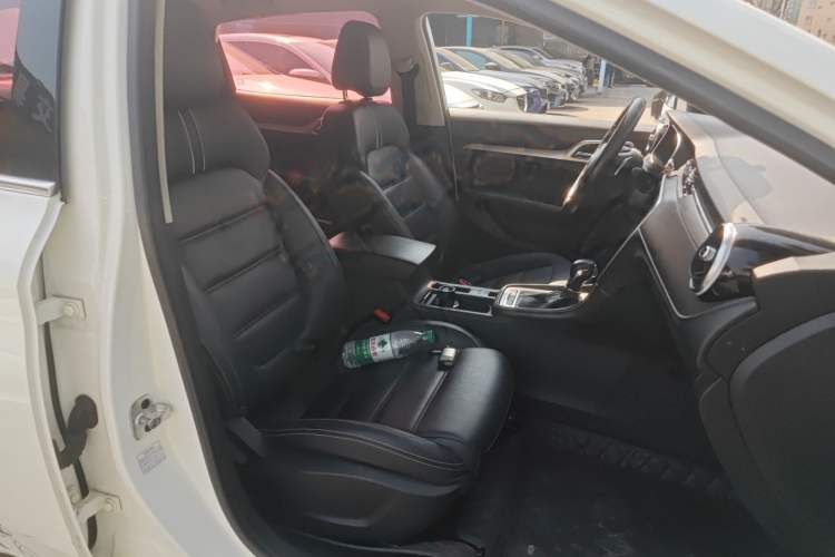 Used MG 6 2017 20T Automatic Luxury Smart Connect Version China V Standard