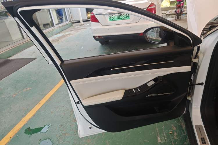 Used  L6 2023 125km Starship
