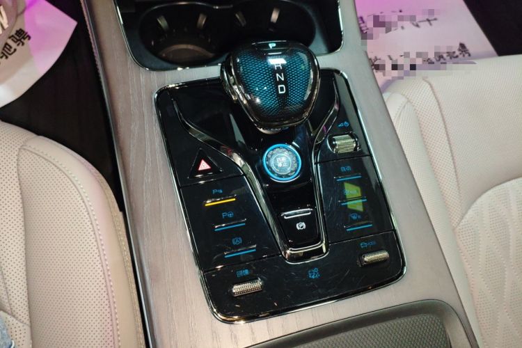 Used BYD Han 2025 EV with 701 km of Laser Radar-Enabled Intelligent Driving
