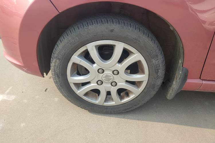 Used Suzuki Alto 2013 1.0L Automatic Luxury Model
