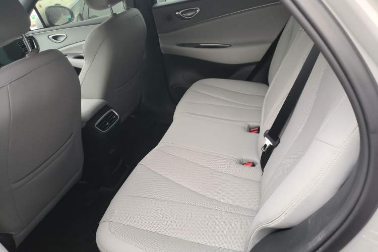 Used BYD Sealion 06 New Energy 
