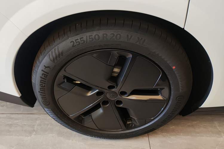 Used Li Auto Li Auto i8 2025 Standard Edition