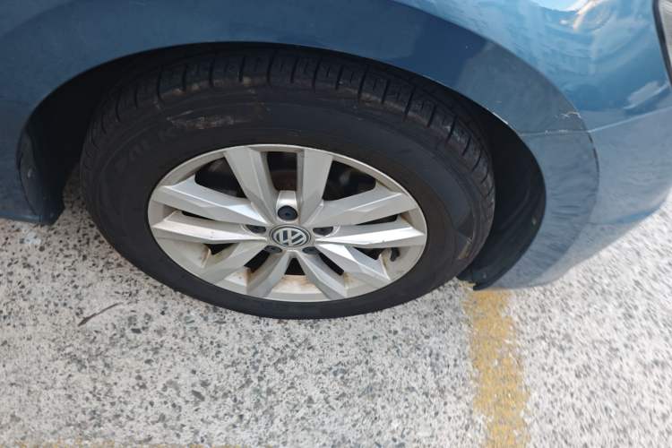 Used Volkswagen Touran 2018 Volkswagen Touran L 280TSI DSG Comfort Edition 7 Seats China V Emission Standard
