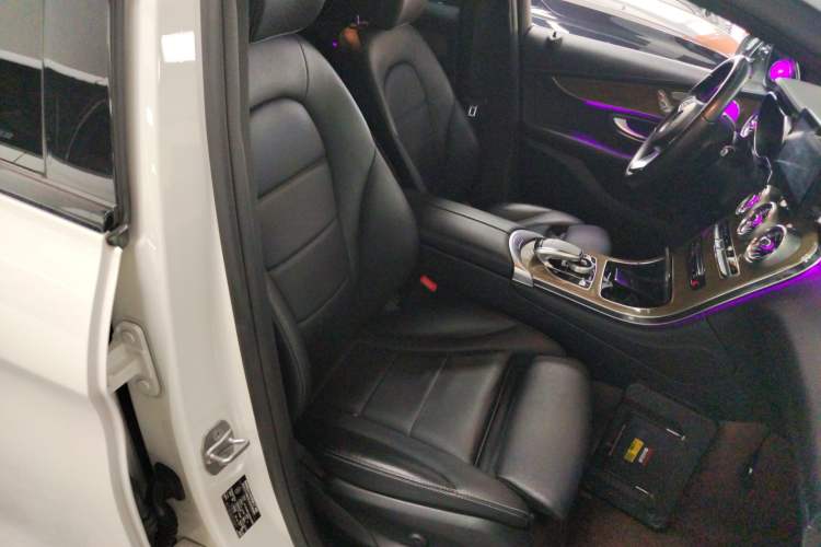 Used Mercedes-Benz GLC Coupe 2017 GLC 260 4MATIC Coupe SUV