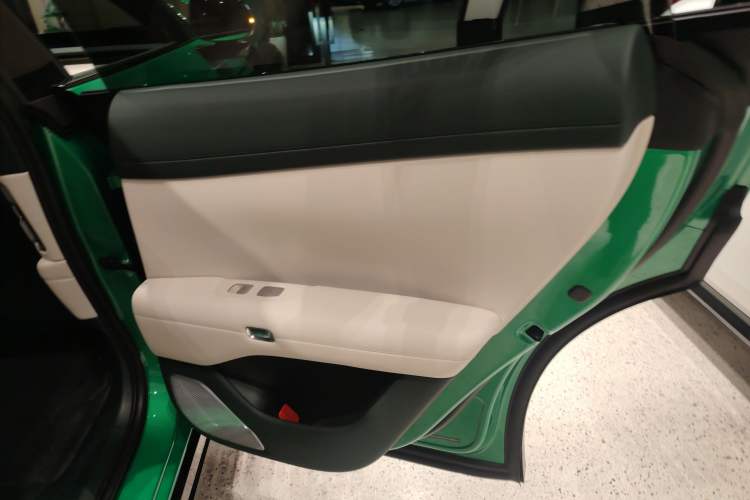 Used  YU7 2025 Ultra-Long Range Rear-Wheel Drive Version
