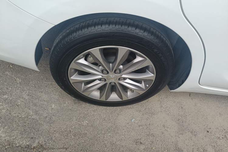 Used Chevrolet Monza 2022 320 Automatic Enjoyment Sunroof Version