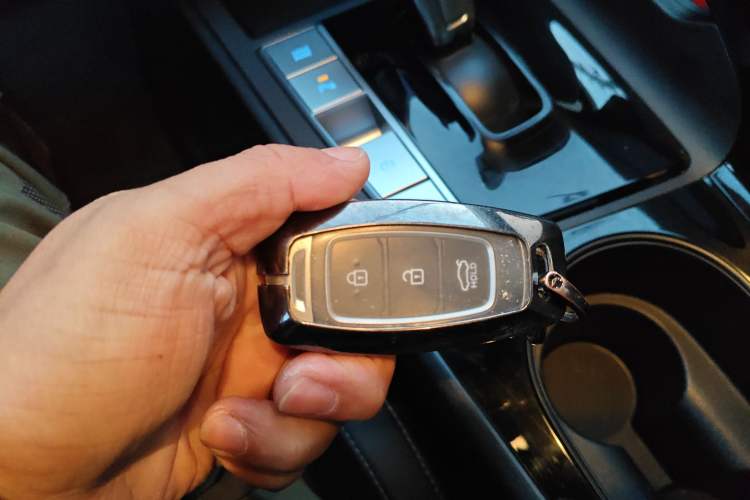 Used Hyundai Elantra 2023 1.5L CVT GLX Elite Edition
