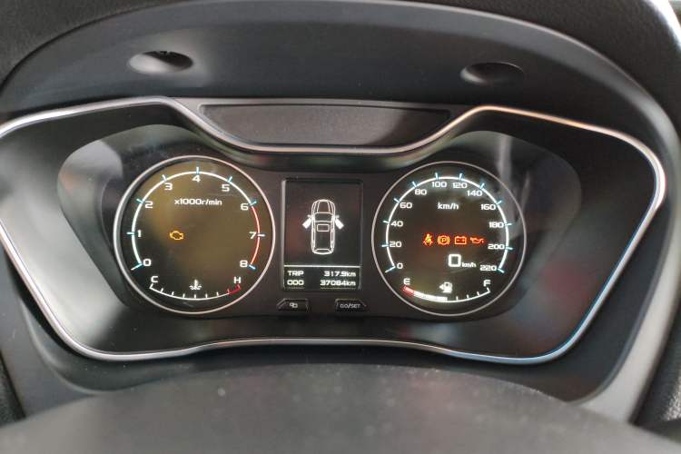 Used Geely Auto Vision X6 2016 1.8L Manual Luxury Edition
