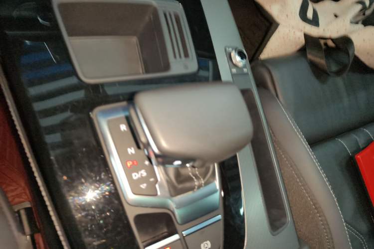 Used Audi Q5L 2022 Updated 40T Luxury Dynamic Edition
